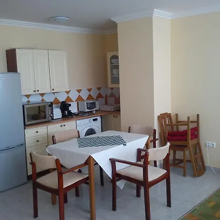 Neptun Apartman Appartamento