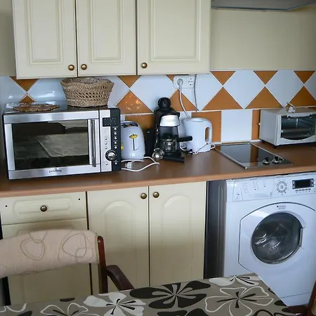 Neptun Apartman Appartamento *