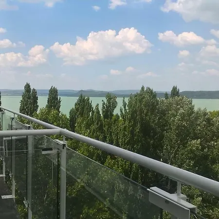Daire Neptun Apartman Balatonföldvár